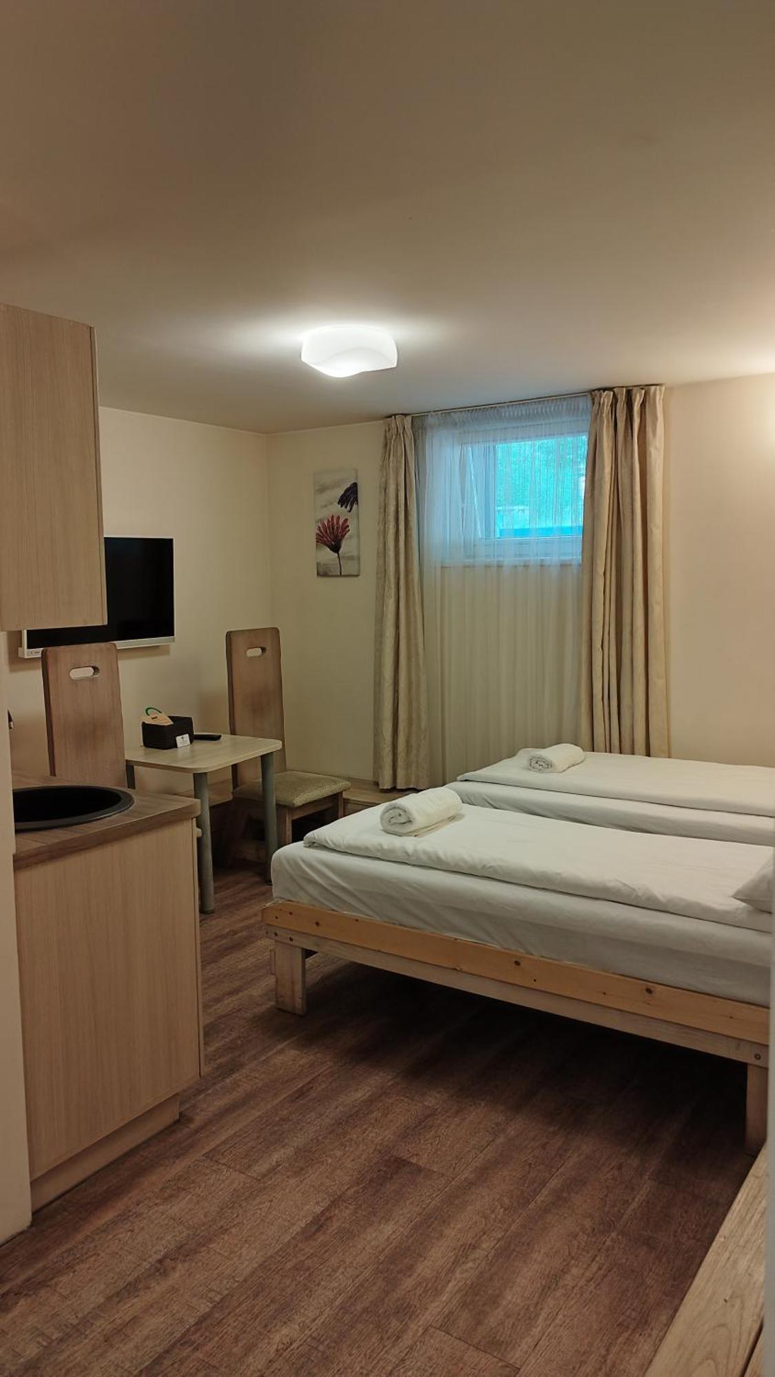 Kubu Ground Floor Rooms Клайпеда Экстерьер фото